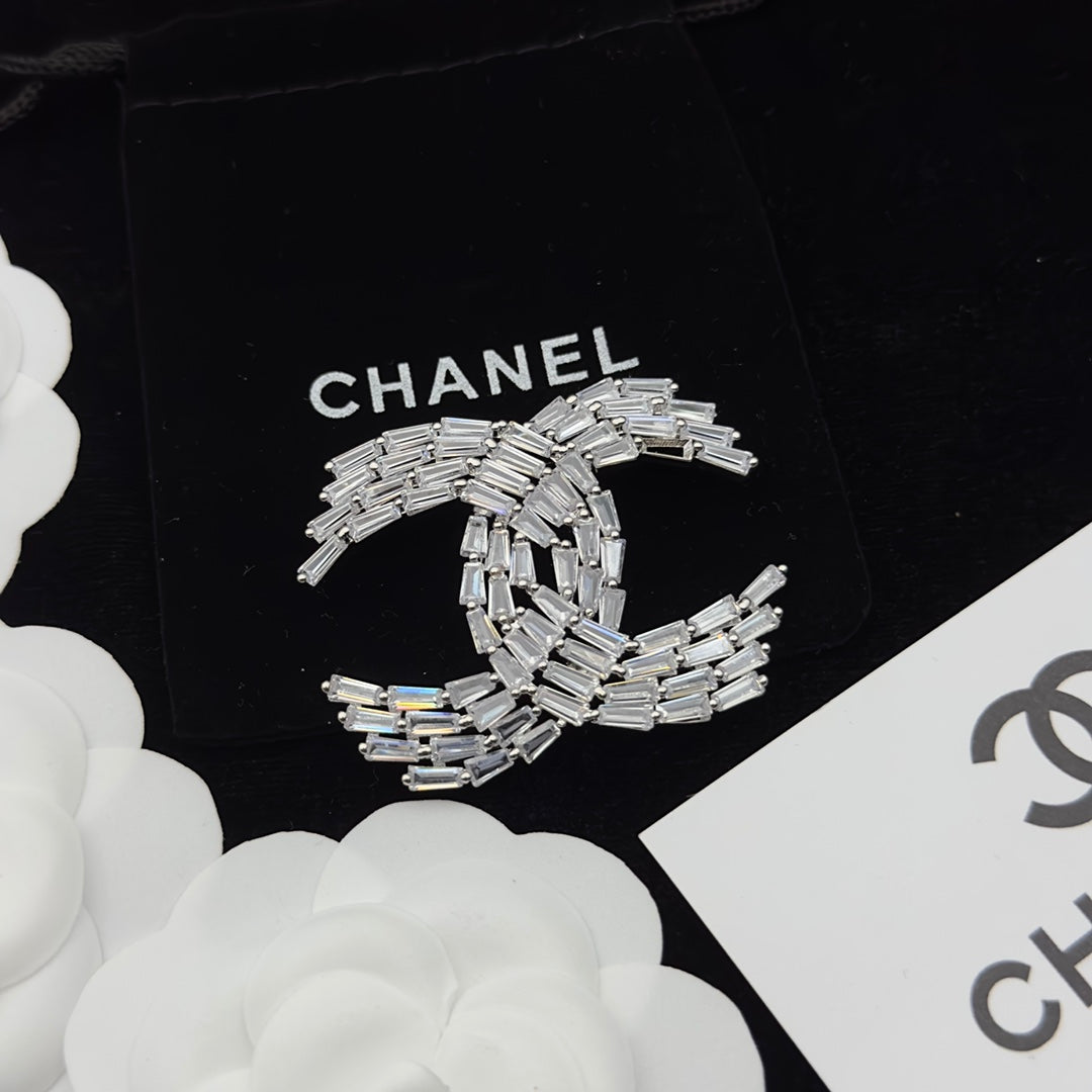Chanel Brooch Silver 173425