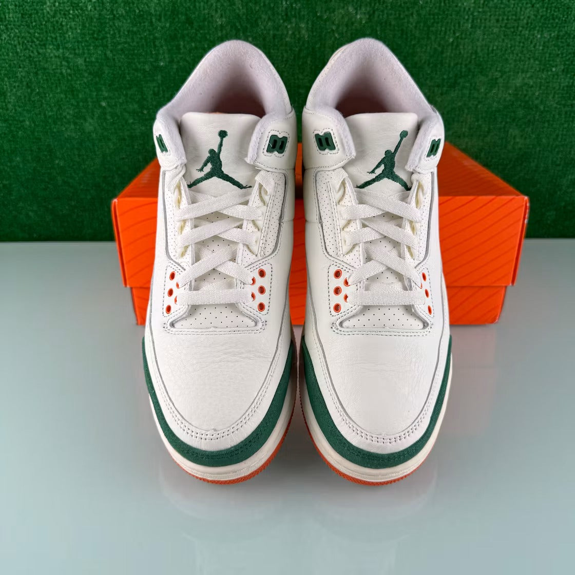 Used - Air Jordan 3 Retro SP SoleFly Miami - US M 8 - detail 3