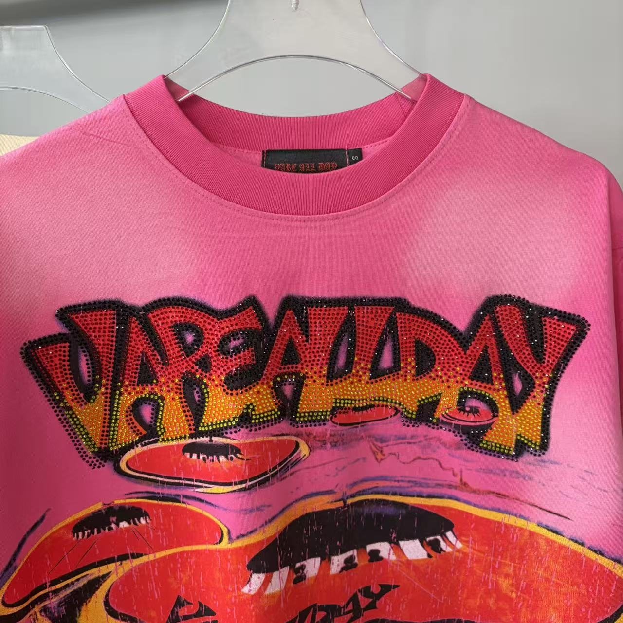 VARE ALL DAY Landscape & VAP Short-Sleeve T-Shirt — detail