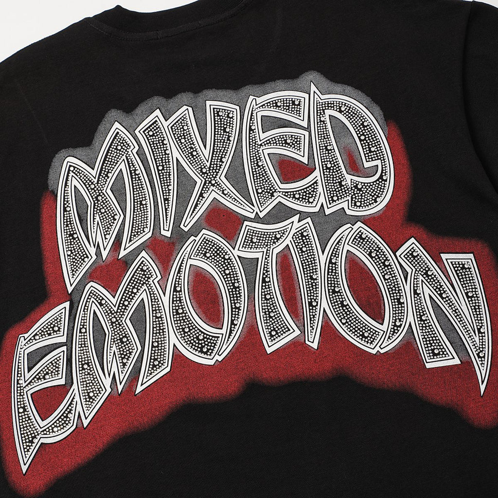 MIXED EMOTION Skeleton Graphic T-Shirt — detail