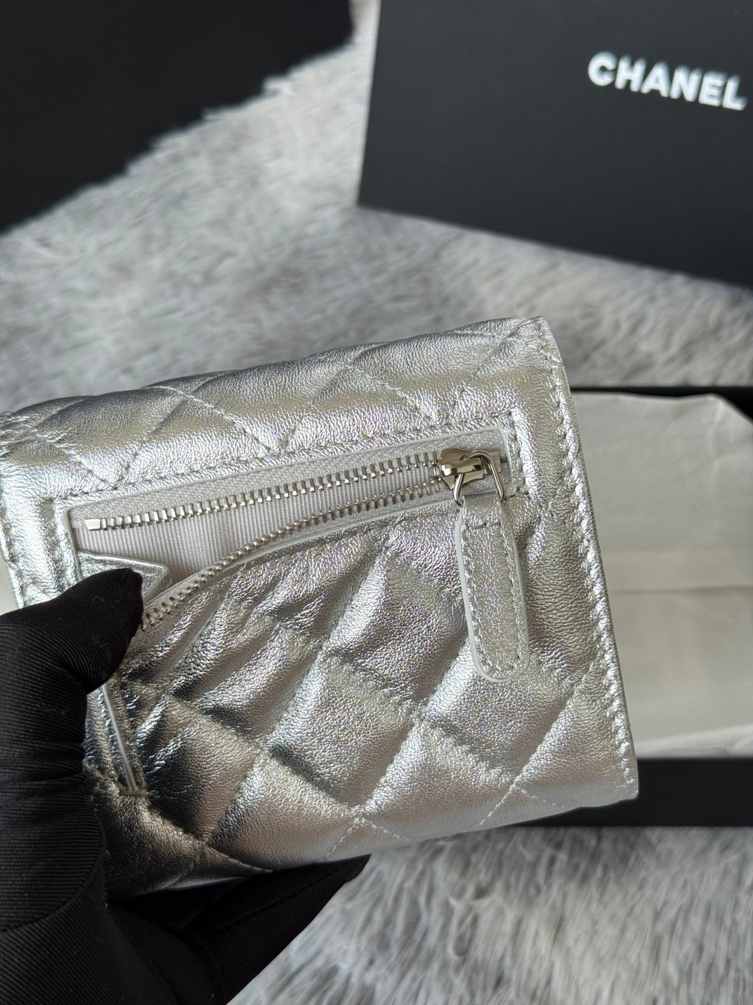 Chanel 25S Cf Small Tri Fold Wallet 11 in Silver Caviar Gold Hardware